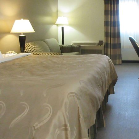 Quality Inn Longmont Bagian luar foto