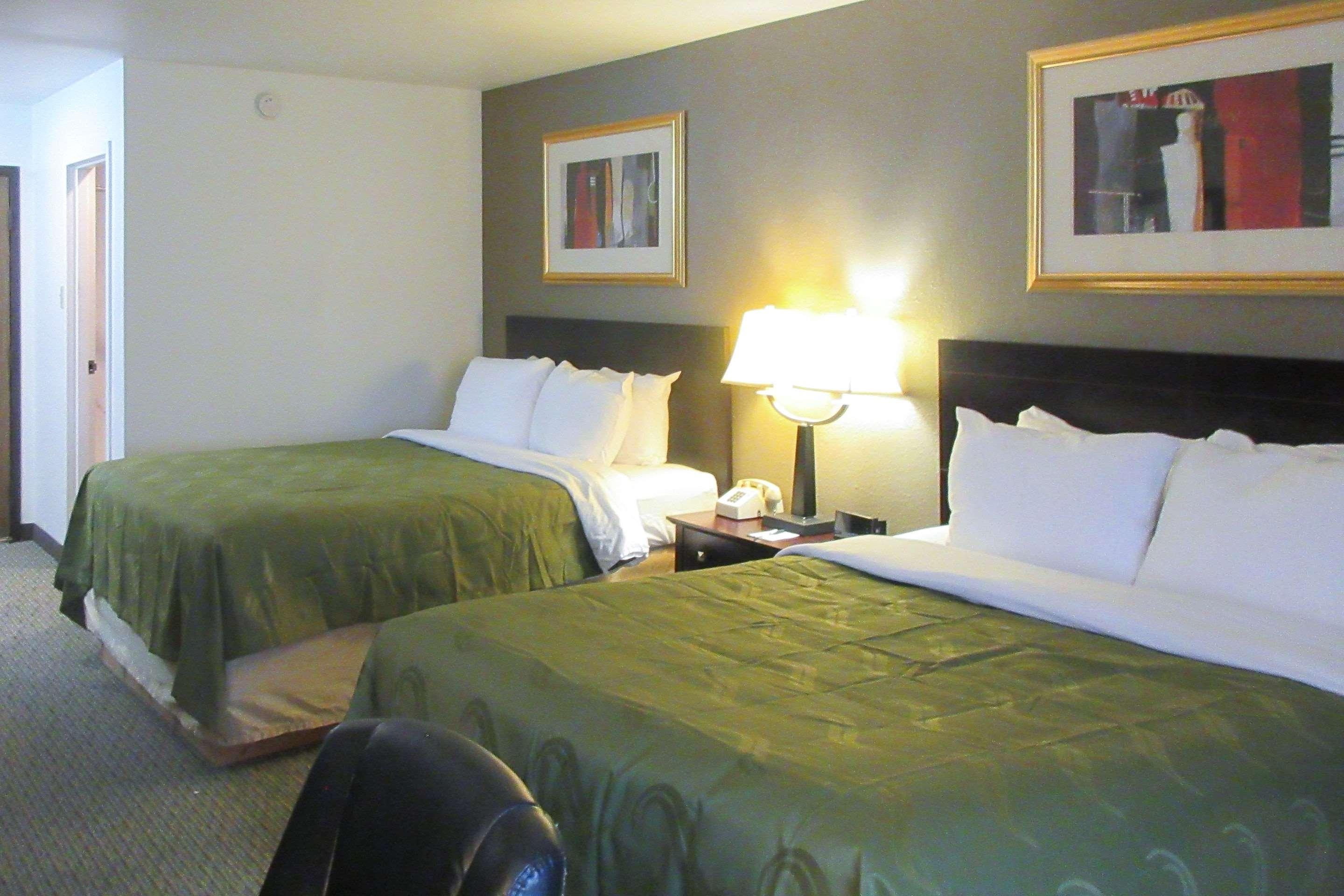 Quality Inn Longmont Bagian luar foto