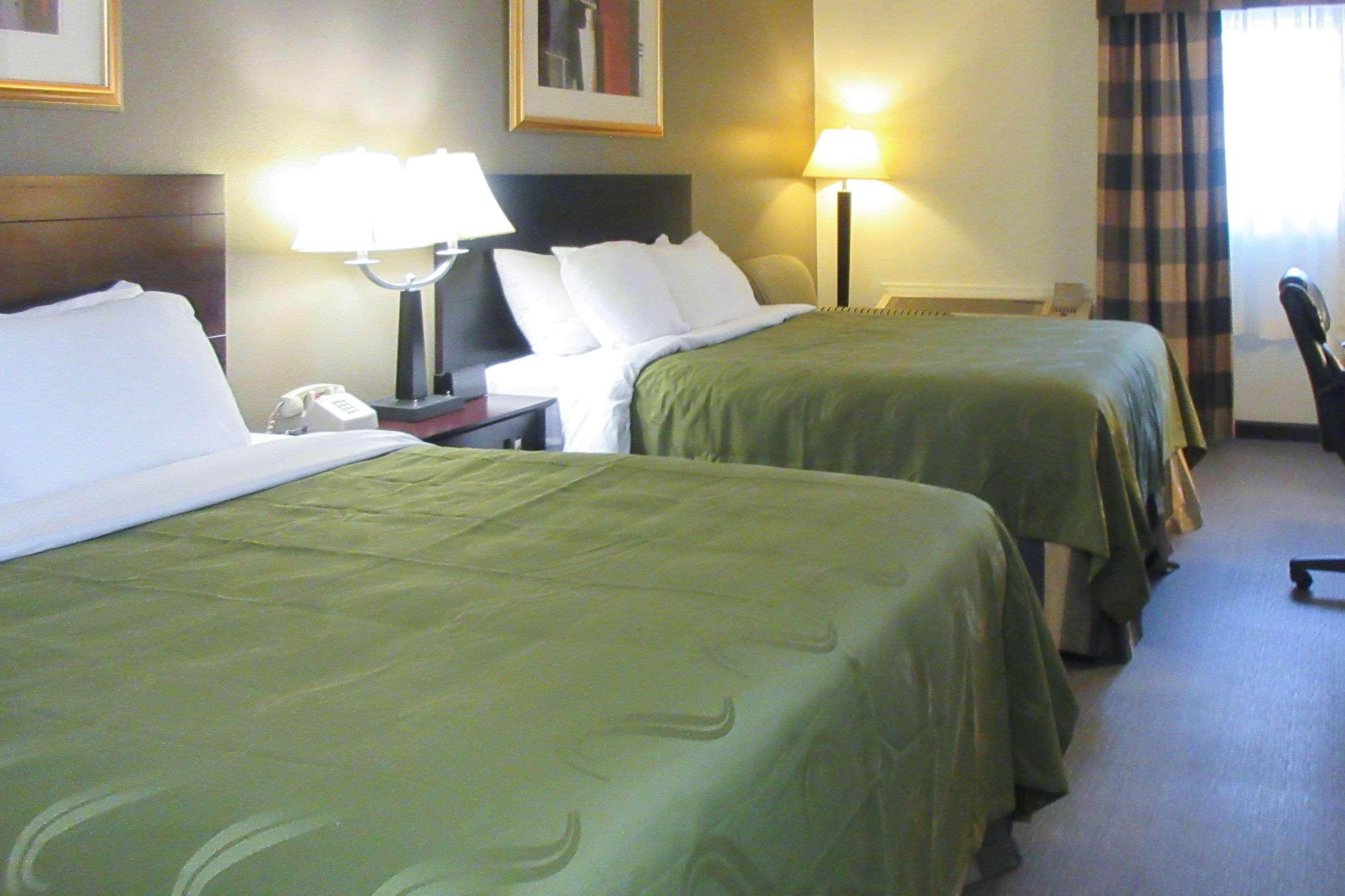 Quality Inn Longmont Bagian luar foto